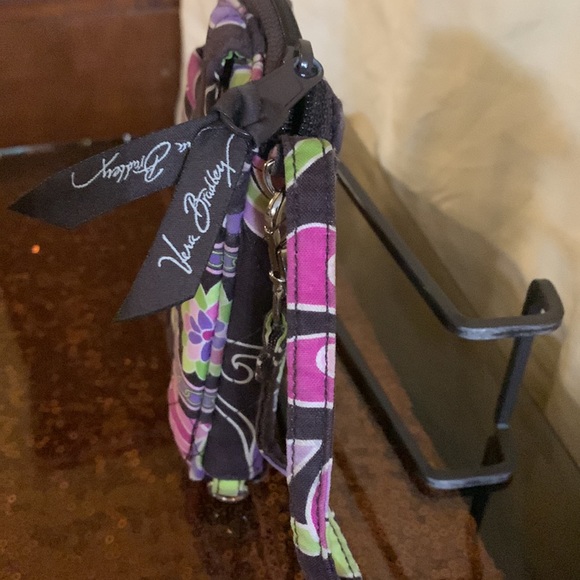 Vera Bradley Wallet/Smartphone Holder and Wristlet - EUC - Picture 7 of 11